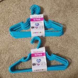 3/$15 20 baby hangers (plastics)